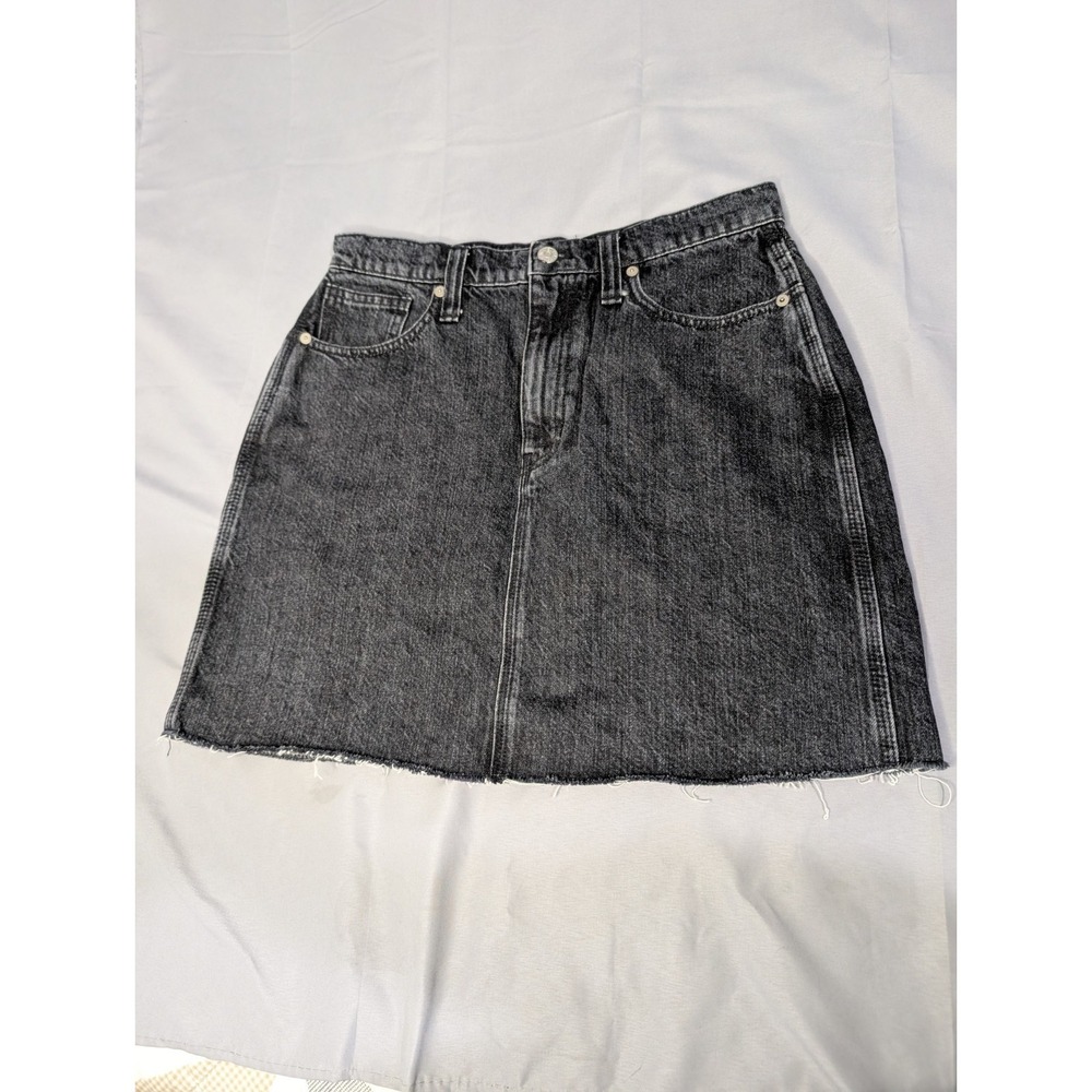 Madewell Black Denim Mini Skirt Womens 29 Raw Hem Jean Skirt Acid Wash Y2K - Picture 3 of 9